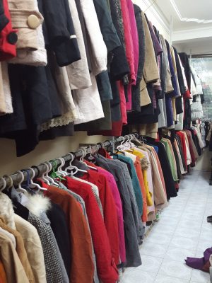 Đầu mối bán buôn hàng thùng uy tín và vì sao bạn nên kinh doanh