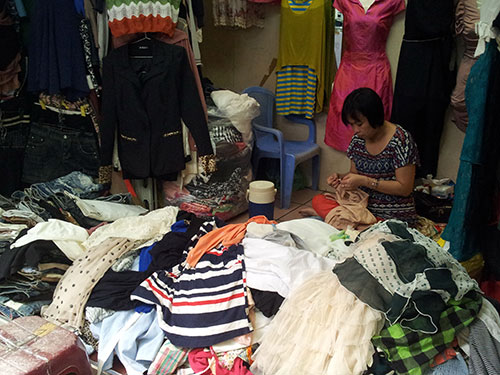 Đầu mối bán buôn hàng si để mở shop bán đồ hàng thùng